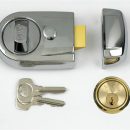 Yale Y3 Nightlatch Chrome with Chrome Cylinder